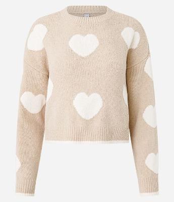 Suéter Slim em Tricô com Corações e Cava Deslocada