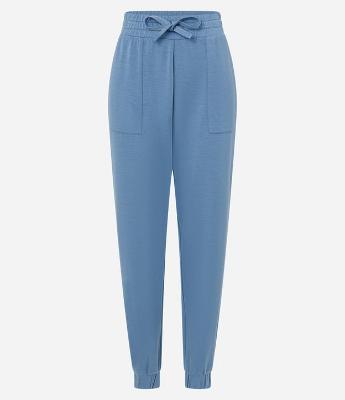 Calça Jogger Esportiva em Modal com Bolsos