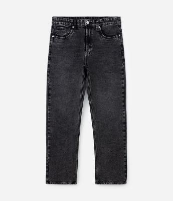 Calça em Jeans Reta Vintage