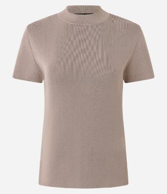 Blusa Básica em Tricô com Golinha