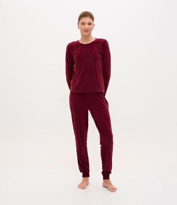 Pijama Longo em Plush com Textura de Corações e Canelado