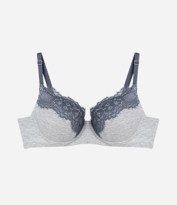 Sutiã Meia Taça com Bojo em Viscose Texturizada e Renda Contrastante