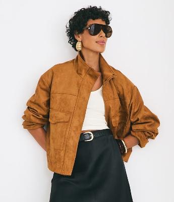 Jaqueta Oversized em Suede com Gola Alta