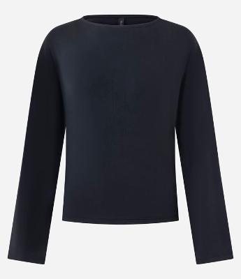 Blusa em Poliamida com Manga Morcego