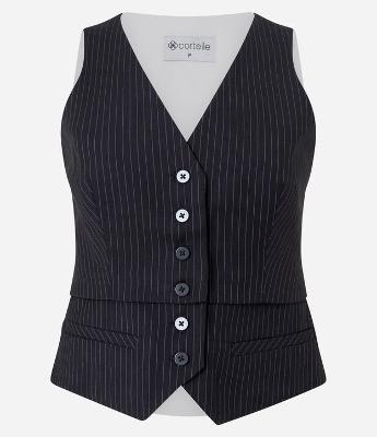 Colete Alfaiatado com Efeito de Sobreposição