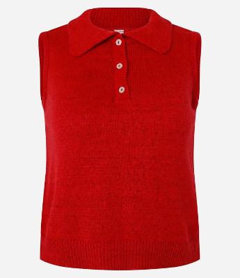 Colete em Tricô com Gola Polo e Botões