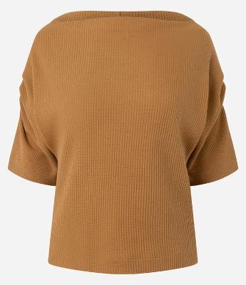 Blusa Texturizada com Pregas nos Ombros