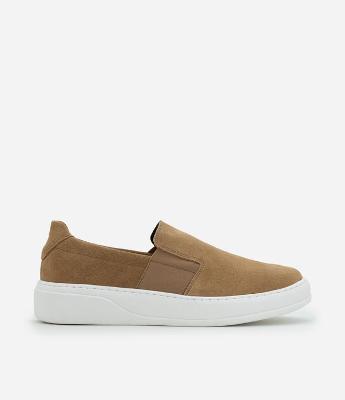 Tênis Masculino Slip On em Camurça