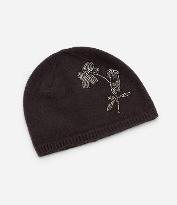 Touca em Tricô com Bordado de Flor