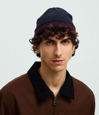 Touca em  Efeito Tricô com Dobra e Dupla Face Bicolor