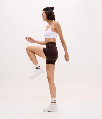 Bermuda Esportiva em Poliamida Seamless com lateral Canelada