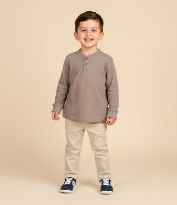 Camiseta Infantil Henley Texturizada – Tam 1 a 5/6 Anos