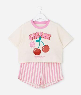 Pijama Infantil Blusa com Estampa Cereja e Short Listrado – Tam 7 a 16 Anos