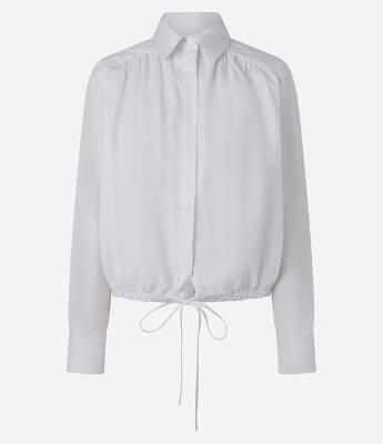 Camisa em Tricoline com Ajuste por Amarração na Barra