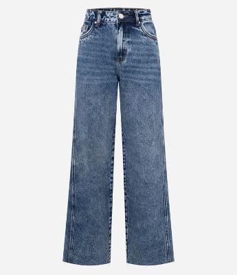 Calça Wide em Jeans com Cintura Média e Recortes