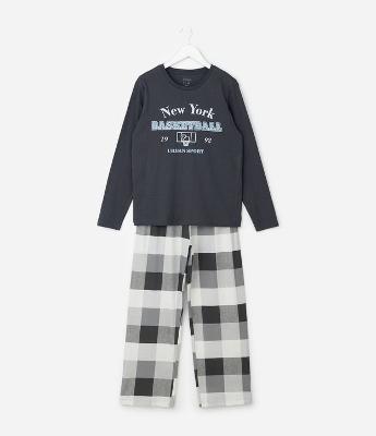 Pijama Infantil com Estampa Basquete e Calça Xadrez – Tam 7 a 16 Anos