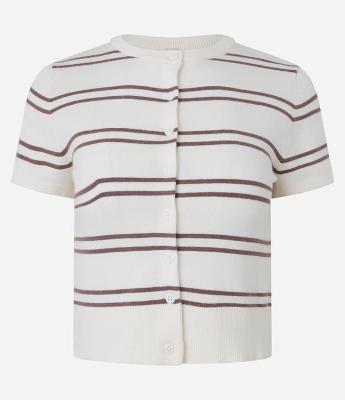 Blusa em Tricô com Abotoamento e Estampa de Listras