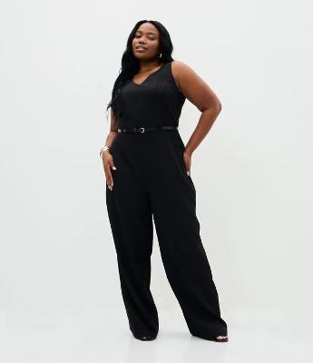 Macacão Longo Pantalona em Alfaiataria com Cinto Curve & Plus Size