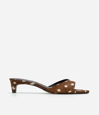 Sandália Mule em Couro com Estampa Animal Print