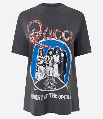 Camiseta Estonada com Estampa Queen