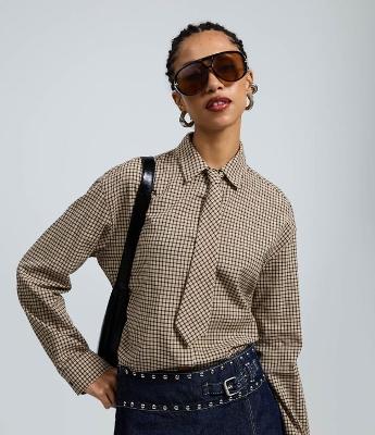 Camisa Oversized Xadrez com Gravata