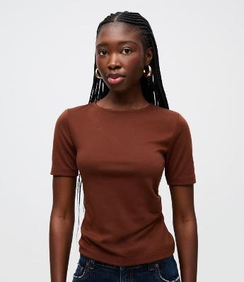 Blusa Manga Curta em Tricô Ponto Roma com Pregas Laterais