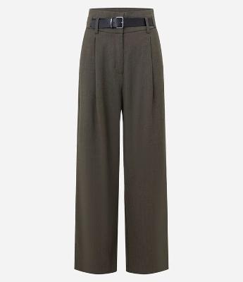 Calça Reta Texturizada com Cinto