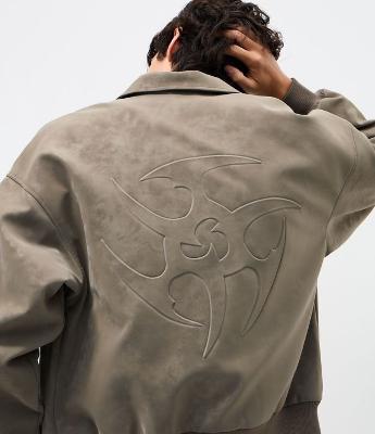 Jaqueta PU Liso com Lettering Nevermore