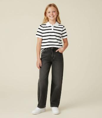 Calça Reta Infantil em Jeans com Lavagem Diferenciada – Tam 7 a 14 Anos