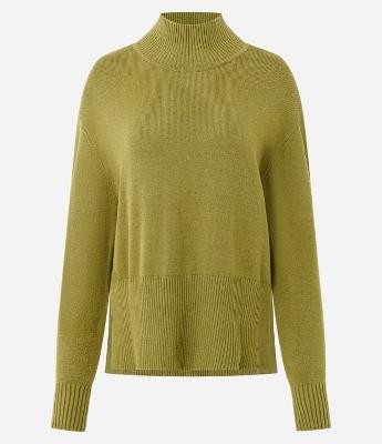 Blusa Alongada em Tricô com Gola Alta