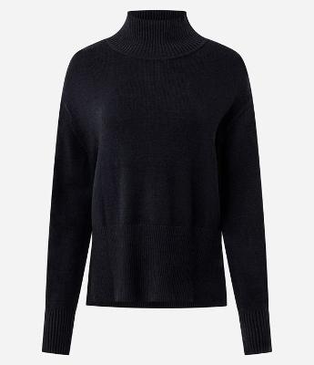 Blusa Alongada em Tricô com Gola Alta