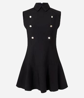 Vestido Curto Alfaiatado com Gola Padre e Botões Contrastantes
