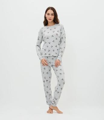 Pijama Longo em Tricô com Estampa de Lacinhos