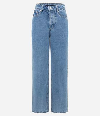 Calça Reta Comfort em Jeans com Cintura Alta