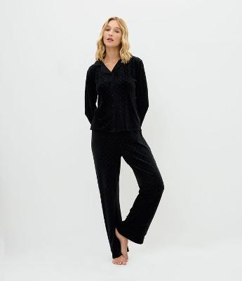 Pijama Longo Americano em Plush com Textura Poá