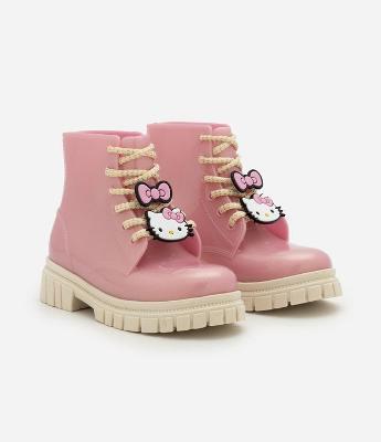 Bota Infantil Coturno com Aplicação de Enfeite Hello Kitty - Tam 26 a 33