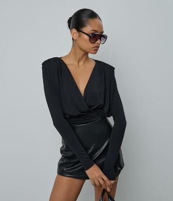 Blusa Manga Longa Transpassada em Microfibra
