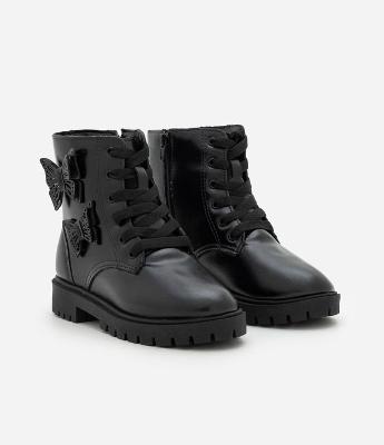Bota Infantil em PU com Aplique de Borboletas - Tam 28 ao 34