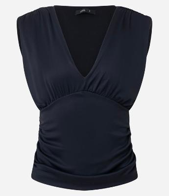 Blusa em Poliamida com Decote V e Ombreiras