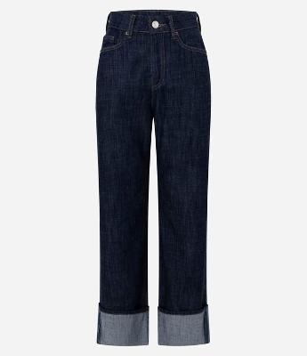 Calça Reta Comfort em Jeans com Cintura Alta