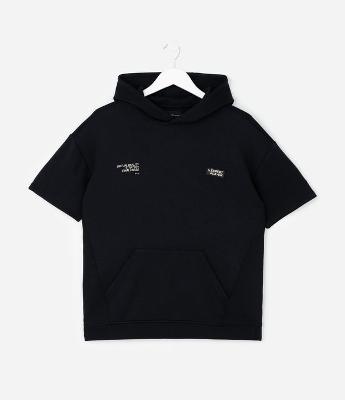 Camiseta Manga Curta com Capuz e Estampa Frontal - Tam 5 a 14 Anos