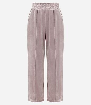 Calça Esportiva Reta em Plush com Piping Contrastante