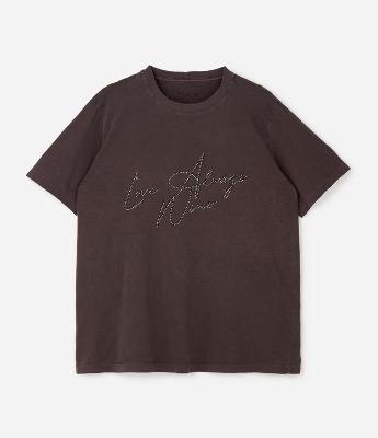 Camiseta Alongada com Estampa Love Always Wins Curve & Plus Size