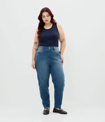 Calça Jeans Mom em Moletinho com Elastano Curve & Plus Size