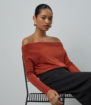 Blusa Ombro a Ombro em Ribana