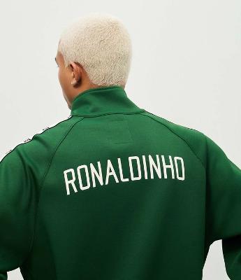 Jaqueta Esportiva em Microfibra Estampa Ronaldinho Gaúcho R10