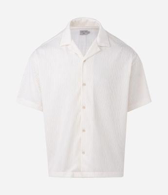 Camisa Manga Curta Texturizada com Gola Bowling