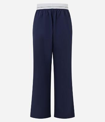 Calça Esportiva com Tecnologia Dry e Elástico Contrastante