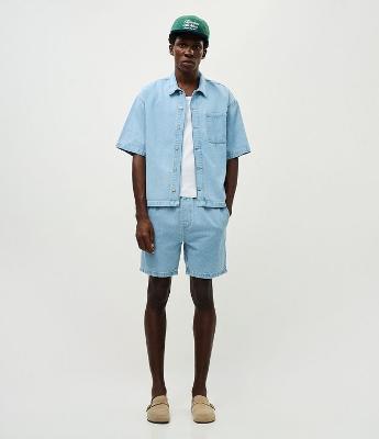 Bermuda Jeans Masculina Regular com Cós Elástico