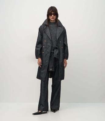 Trench Coat Longa em Jeans com Cinto Ajustável